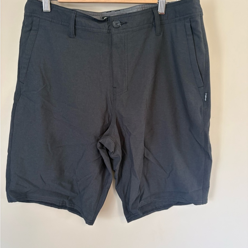 O’Neil Men's Charcoal Flat Front Shorts